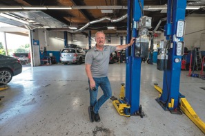 0610C_BizKellyAutomotive.jpg